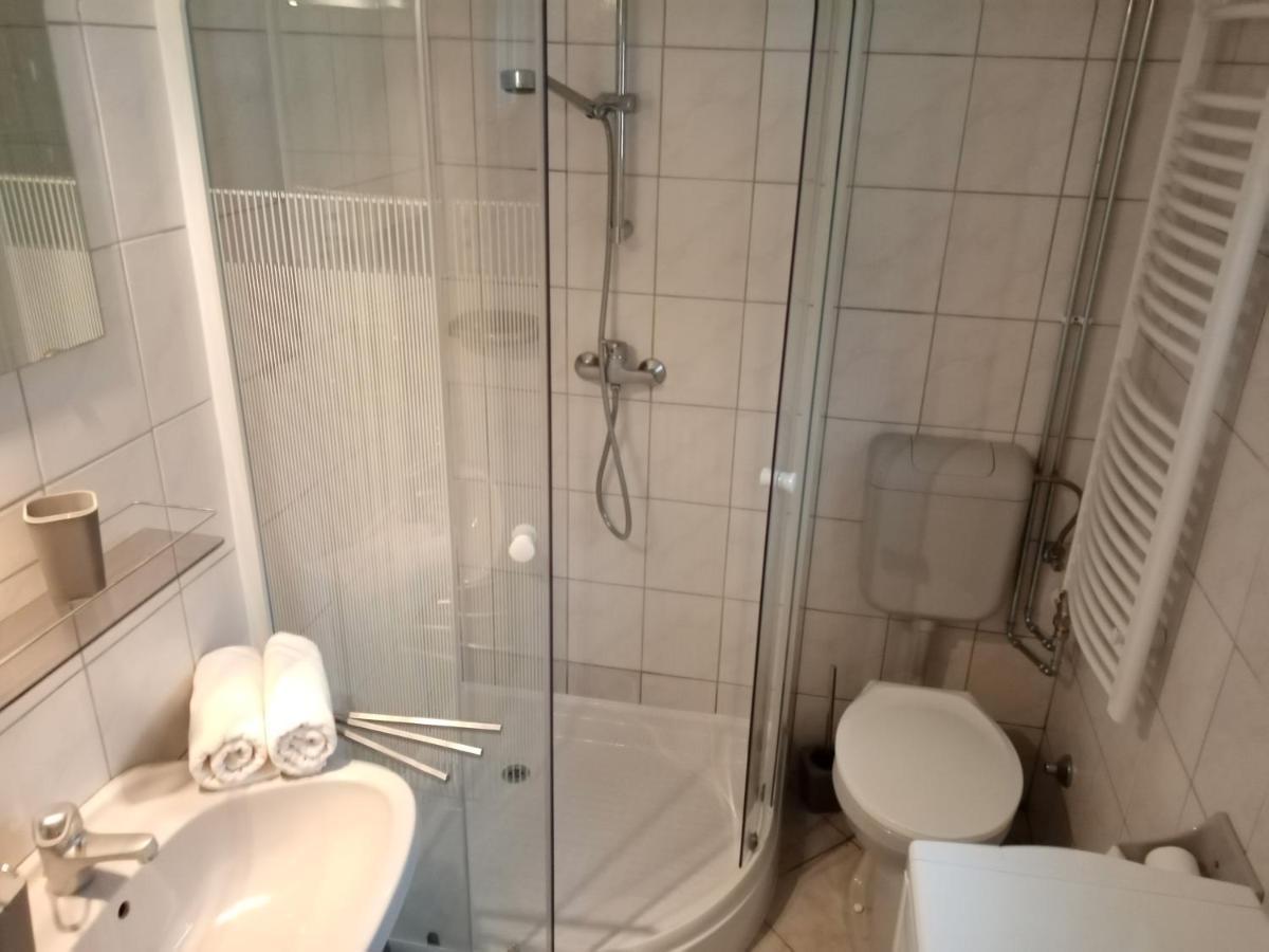 Eoetvoes Nyaralo Villa Siofok Dış mekan fotoğraf